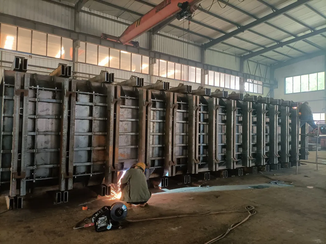 High Quality Steel Formwork Manufacturer Concrete Casting Shaped Pier Column Formwork